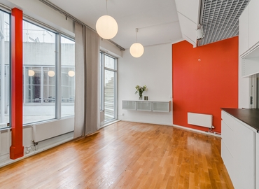 Företagshotell(Yta:318 m²) för uthyrning i Vikdalsgränd 10B, 131 52 Nacka. Fullt utbud av faciliteter | MatchOffice.se