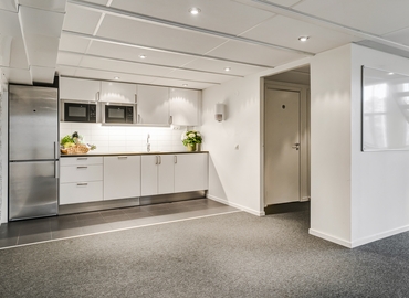 Företagshotell(Yta:318 m²) att hyra i Vikdalsgränd 10B, 131 52 Nacka. Bra läge | MatchOffice.se