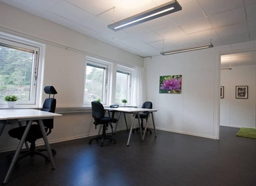 Coworking spaces(Yta:80 m²) för uthyrning i Ekbacksvägen 28, 168 69 Bromma. Bra läge | MatchOffice.se