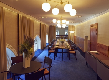 Konferenslokaler(Yta:480 m²) att hyra i Operakällaren, Karl XII:s Torg, 111 47 Norrmalm. WiFi-anslutning ingår | MatchOffice.se