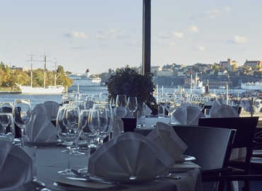 Konferensrum(Yta:480 m²) att hyra i Operakällaren, Karl XII:s Torg, 111 47 Norrmalm. Inga extra avgifter | MatchOffice.se