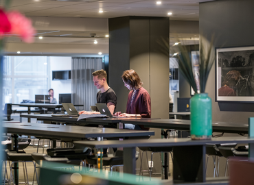 Företagshotell(Yta:1000 m²) att hyra i Vasagatan 16, 111 20 Norrmalm. Bra val | MatchOffice.se