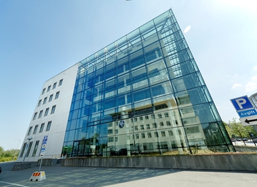 1090 m² Commercial office up for rent in Solna, Solna (169 73) can satisfy all our needs  - 2 | MatchOffice.com