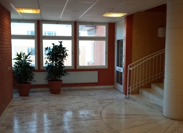 Kontor(Yta:152 m²)	att hyra i Sollentuna, Aniaraplatsen 4-6, 191 47 Sollentuna. Endast från verifierade hyresvärdar | MatchOffice.se