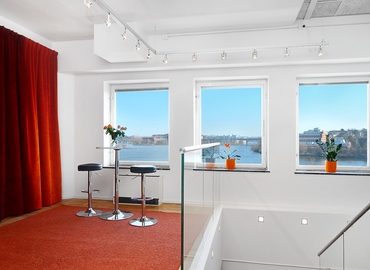 Coworking spaces(Yta:30 m²) att hyra i Gustavslundsvägen 143, 167 51 Bromma. Fullt utbud av faciliteter | MatchOffice.se