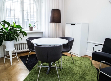 Choose a 21 m² Conference center in Stockholm Ostermalm, Artillerigatan 6 (114 51) - 2 | MatchOffice.com