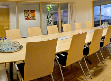 Coworking spaces(Yta:20 m²) att hyra i Svetsarvägen 15, 171 41 Solna. Inga extra avgifter | MatchOffice.se