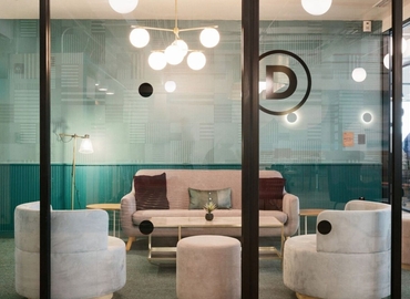Coworking utrymme(Yta:100 m²) för uthyrning i Malmskillnadsgatan 32, 111 51 Norrmalm. Inga extra avgifter | MatchOffice.se