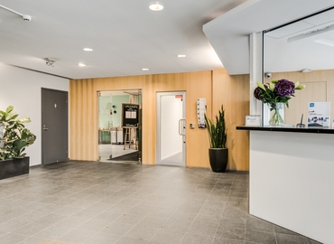 Företagshotell(Yta:39 m²) för uthyrning i Varuvägen 9, 125 20 Älvsjö. Inga extra avgifter | MatchOffice.se