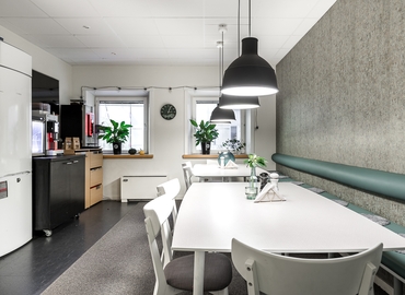 Kontorshotell(Yta:120 m²) att hyra i Arenavägen 41, 121 77 Johanneshov. Bra läge | MatchOffice.se