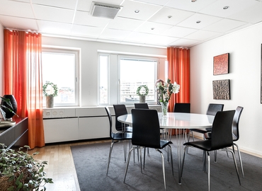 Rent a 35 m² Meeting room in Solna, Solna Torg 19 (171 45) - 3 | MatchOffice