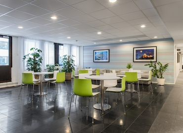 Affärscentrum(Yta:39 m²) för uthyrning i Varuvägen 9, 125 20 Älvsjö. Fullt utbud av faciliteter | MatchOffice.se