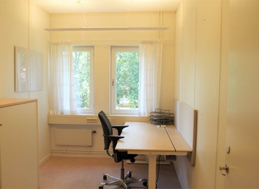 146 m² Business center place available to rent in Sollentuna, Sjöängsvägen 7 (192 72) - 1 | MatchOffice