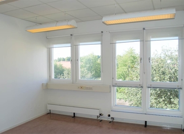 146 m² Business park place up for rent in Sollentuna, Sjöängsvägen 7 (192 72) - 2 | MatchOffice.com