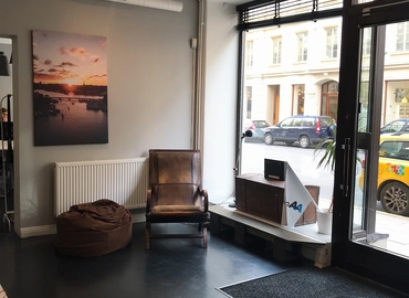 Coworking utrymme(Yta:110 m²) att hyra i Upplandsgatan 24, 113 60 Vasastan. Lång- och korttidsuthyrning | MatchOffice.se