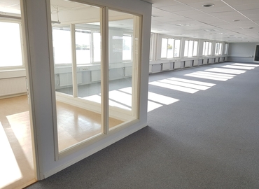 Företagshotell(Yta:406 m²) att hyra i Sundbyberg, Ursviksvägen 127, 174 46 Solna. Fullt utbud av faciliteter | MatchOffice.se