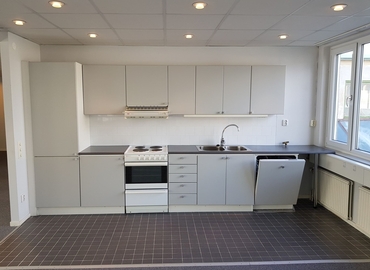 Kontorshotell(Yta:406 m²) att hyra i Sundbyberg, Ursviksvägen 127, 174 46 Solna. WiFi-anslutning ingår | MatchOffice.se