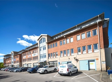 Affärscentrum(Yta:946 m²) för uthyrning i Sjöängsvägen 6, 192 72 Sollentuna. Bra läge | MatchOffice.se