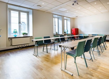 Företagshotell(Yta:60 m²) för uthyrning i Kungsgatan 10, 111 43 Norrmalm. WiFi-anslutning ingår | MatchOffice.se