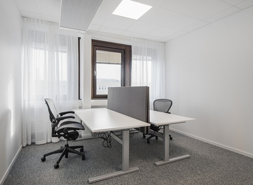 Affärscentrum(Yta:17 m²) att hyra i Varuvägen 9, 125 20 Älvsjö. Tillgång 24/7 | MatchOffice.se