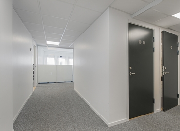 Kontorslokaler(Yta:24 m²)	för uthyrning i Varuvägen 9, 125 30 Älvsjö. Handikappanpassad | MatchOffice.se