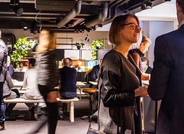 Coworking utrymme(Yta:600 m²) att hyra i Jakobsbergsgatan 22, 111 44 Norrmalm. Inga extra avgifter | MatchOffice.se