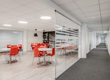 Företagshotell(Yta:45 m²) att hyra i Vallgatan 9, 170 67 Solna. Handikappanpassad | MatchOffice.se