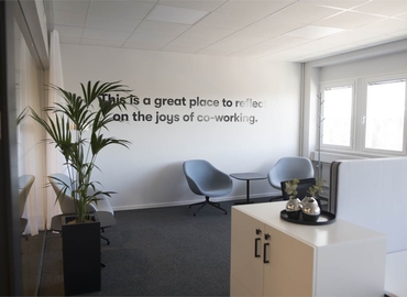 Kontorshotell(Yta:34 m²) att hyra i Handenterminalen 3, 136 40 Haninge. Fullt utbud av faciliteter | MatchOffice.se