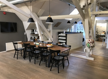 Kontorshotell(Yta:21 m²) för uthyrning i Åvägen 24, 412 51 Gårda. Inga extra avgifter | MatchOffice.se