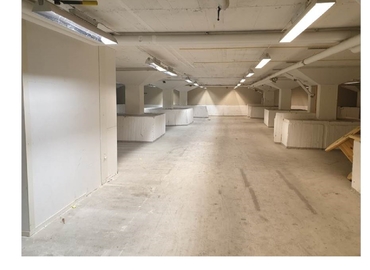Industrilokal(Yta:860 m²) att hyra i Tumba, Hans Stahles väg 17, 147 41 Botkyrka. Inga extra avgifter | MatchOffice.se																	