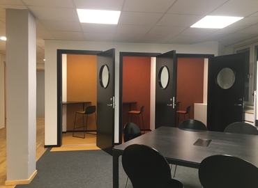 Coworking spaces(Yta:30 m²) för uthyrning i Regnbågsgatan 8B, 417 55 Lundby. Fullt utbud av faciliteter | MatchOffice.se