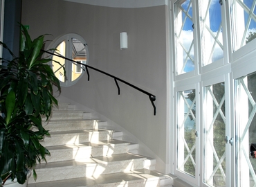 Coworking spaces(Yta:30 m²) att hyra i Regnbågsgatan 8B, 417 55 Lundby. Lång- och korttidsuthyrning | MatchOffice.se