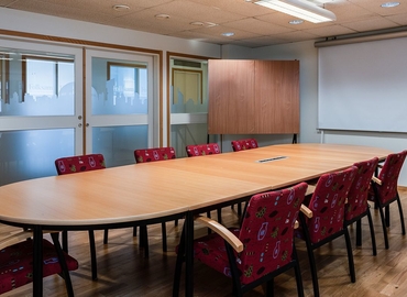 Affärscentrum(Yta:30 m²) att hyra i Nygatan 30, 392 34 Kalmar. Endast från verifierade hyresvärdar | MatchOffice.se