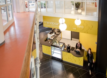 Coworking(Yta:100 m²) att hyra i Carlsgatan 12A, 211 20 Malmö Centrum. WiFi-anslutning ingår | MatchOffice.se