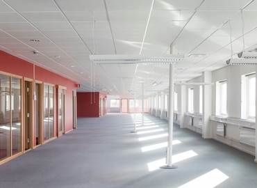 Kontorslokaler(Yta:2721 m²)	att hyra i Spånga, Finspångsgatan 54 B, 163 53 Kista. Lång- och korttidsuthyrning | MatchOffice.se