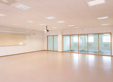 Kontorslokaler(Yta:2721 m²)	för uthyrning i Spånga, Finspångsgatan 54 B, 163 53 Kista. Bra läge | MatchOffice.se