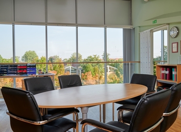 Möteslokal(Yta:1637 m²) för uthyrning i Västra Hindbyvägen 14, 214 58 Malmö Norr. Handikappanpassad | MatchOffice.se