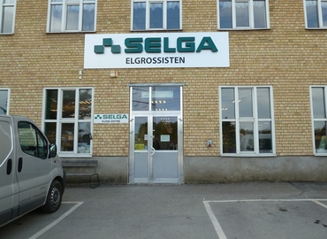1200 m² Shop for rent in Soderhamn, Granvägen 1 (826 35) - 1 | MatchOffice.com