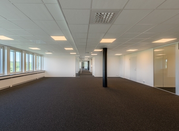 Företagshotell(Yta:1248 m²) att hyra i Johanneslundsvägen 2, 194 61 Upplands Väsby. Lång- och korttidsuthyrning | MatchOffice.se