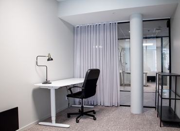 Kontorshotell(Yta:41 m²) för uthyrning i Hemvärnsgatan 9, 171 54 Solna. WiFi-anslutning ingår | MatchOffice.se