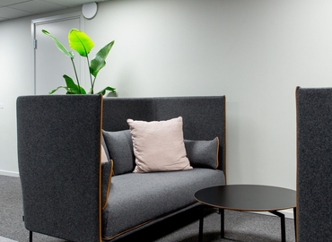 Affärscentrum(Yta:120 m²) för uthyrning i Kanalvägen 17, 183 38 Täby. Tillgång 24/7 | MatchOffice.se