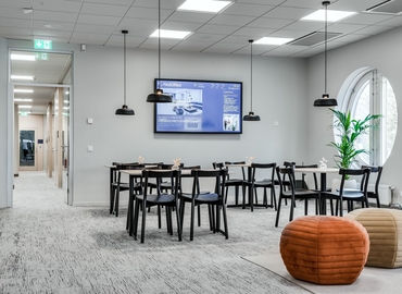 Affärscentrum(Yta:38 m²) för uthyrning i Arenavägen 33, 121 77 Johanneshov. WiFi-anslutning ingår | MatchOffice.se
