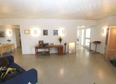 Kontorsplatser(Yta:393 m²)	för uthyrning i Gruvgatan 35, 421 30 Göteborg Högsbo. Endast från verifierade hyresvärdar | MatchOffice.se