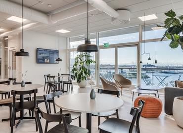 Affärscentrum(Yta:30 m²) för uthyrning i Övägen 8, 216 42 Limhamn-Bunkeflo. Tillgång 24/7 | MatchOffice.se