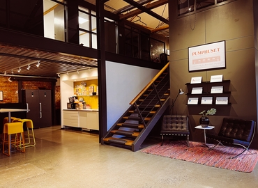 Coworking utrymme(Yta:30 m²) för uthyrning i Uppfinnargränd 5, 131 60 Nacka. Inga extra avgifter | MatchOffice.se