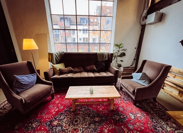 Kontorshotell(Yta:30 m²) att hyra i Uppfinnargränd 7, 131 60 Nacka. WiFi-anslutning ingår | MatchOffice.se