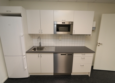 Kontorsrum(Yta:180 m²)	att hyra i Marieholmsgatan 54, 415 02 Göteborg Marieholm. Handikappanpassad | MatchOffice.se