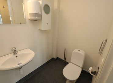 Kontor(Yta:180 m²)	att hyra i Marieholmsgatan 54, 415 02 Göteborg Marieholm. Handikappanpassad | MatchOffice.se