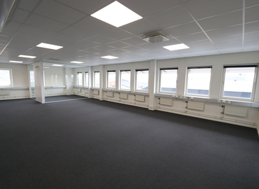 Kontorsplatser(Yta:180 m²)	för uthyrning i Marieholmsgatan 54, 415 02 Göteborg Marieholm. Endast från verifierade hyresvärdar | MatchOffice.se