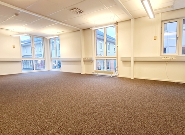 Kontorshotell(Yta:205 m²) att hyra i Nymärsta Gränd 6, 195 30 Sigtuna. WiFi-anslutning ingår | MatchOffice.se